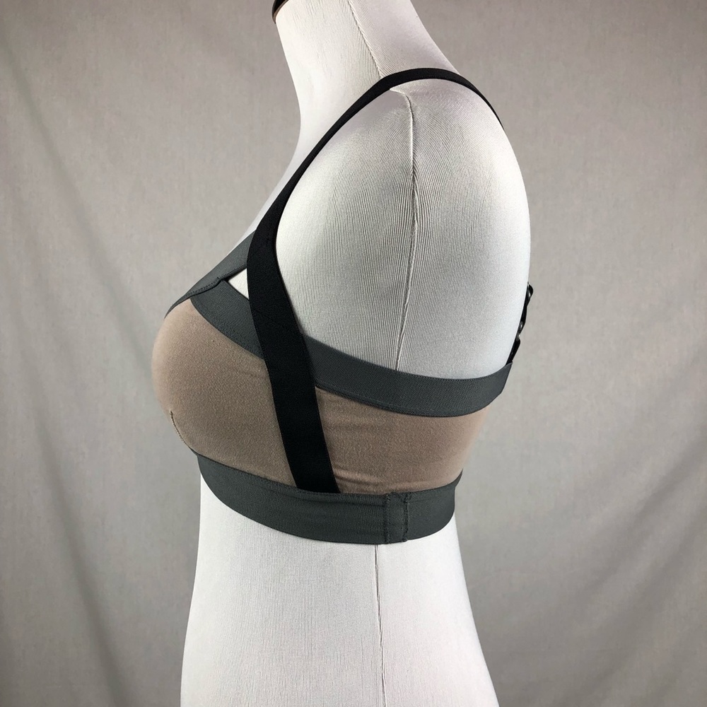Community RASA BRA TOP Aritzia black gray sports - Picture 8 of 8